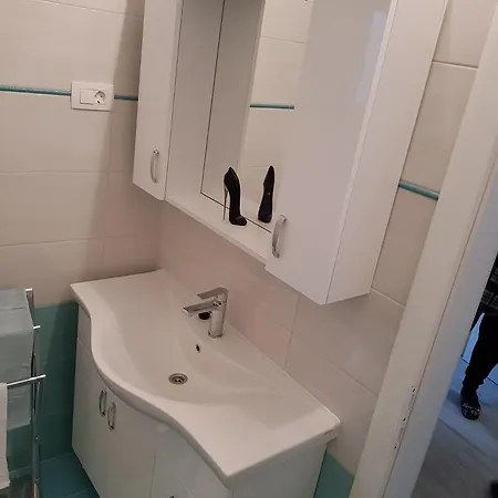 Apartament Mia 1 Baška Voda Zewnętrze zdjęcie